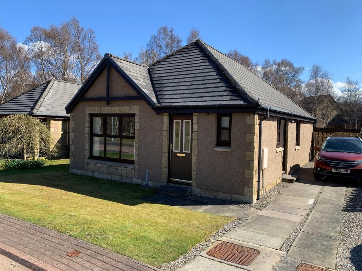 Cairngorm Cottage 애비모어 외부 사진